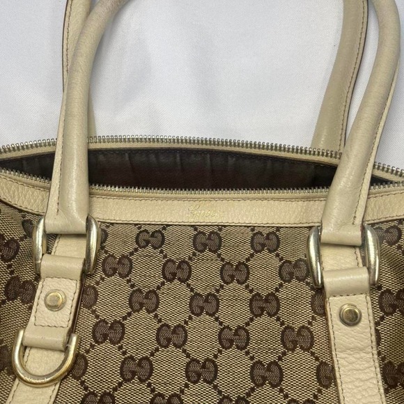Authentic White Gucci Monogram Boston Bag - Picture 2 of 4